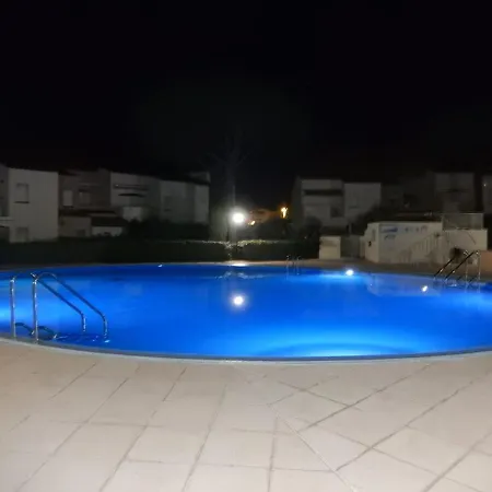 Superbe T3 Avec Piscine, Tennis, Parking Près De La Pour 6 Pers, Terrasse Au Rdc - Fr-1-607-2 Appartement Agde