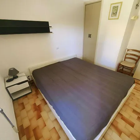 Superbe T3 Avec Piscine, Tennis, Parking Pres De La Pour 6 Pers, Terrasse Au Rdc - Fr-1-607-2